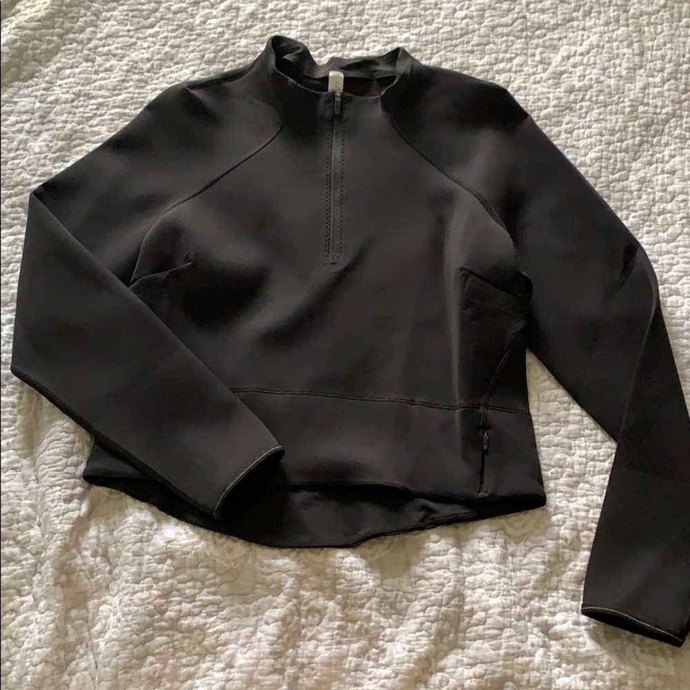 Lululemon pull over
